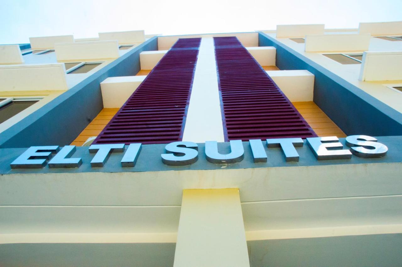Elti Suites By Bluebookers آنغلوس المظهر الخارجي الصورة