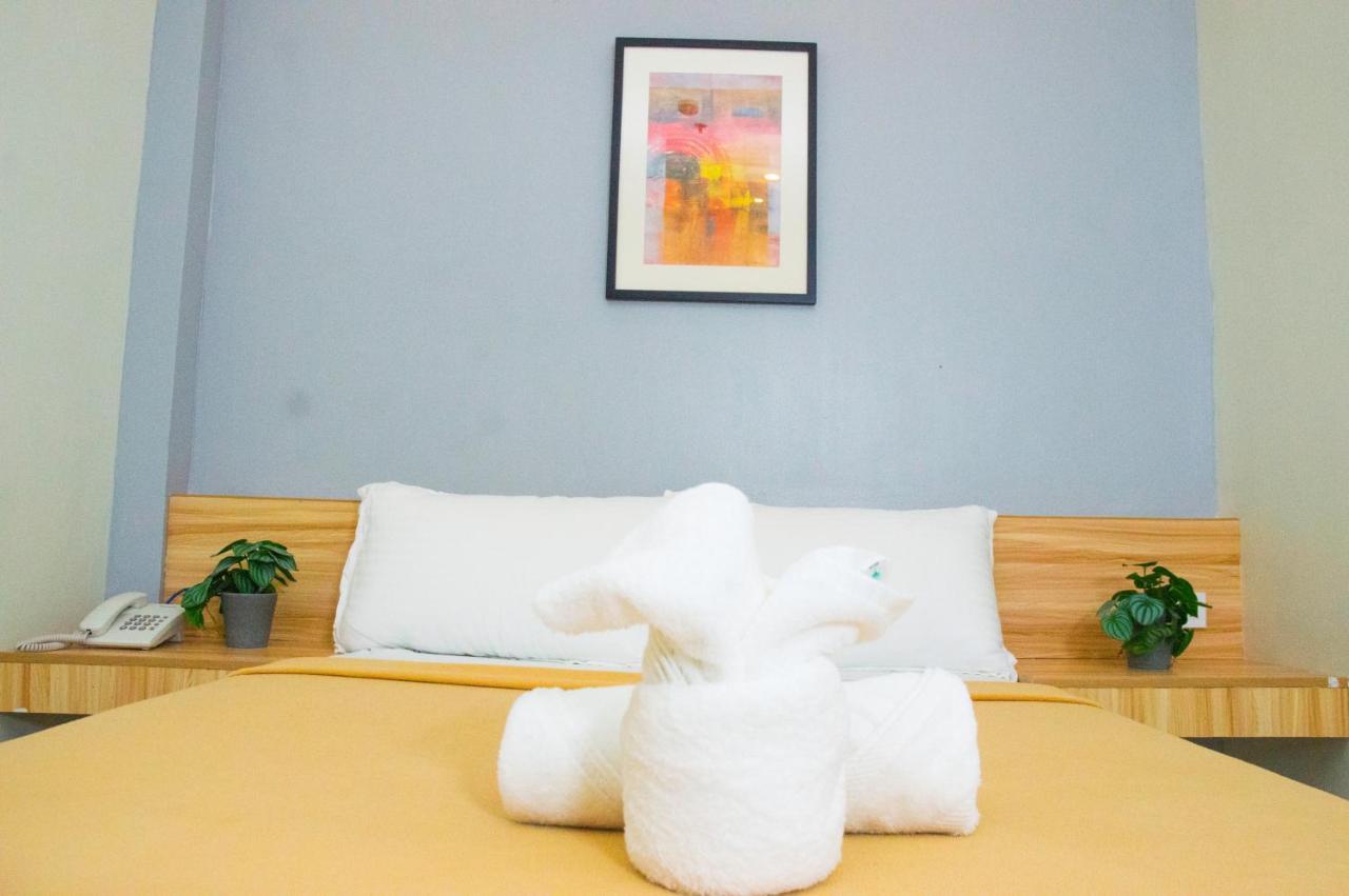 Elti Suites By Bluebookers آنغلوس المظهر الخارجي الصورة