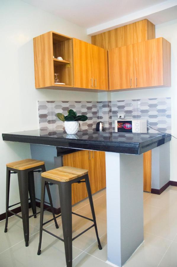 Elti Suites By Bluebookers آنغلوس المظهر الخارجي الصورة
