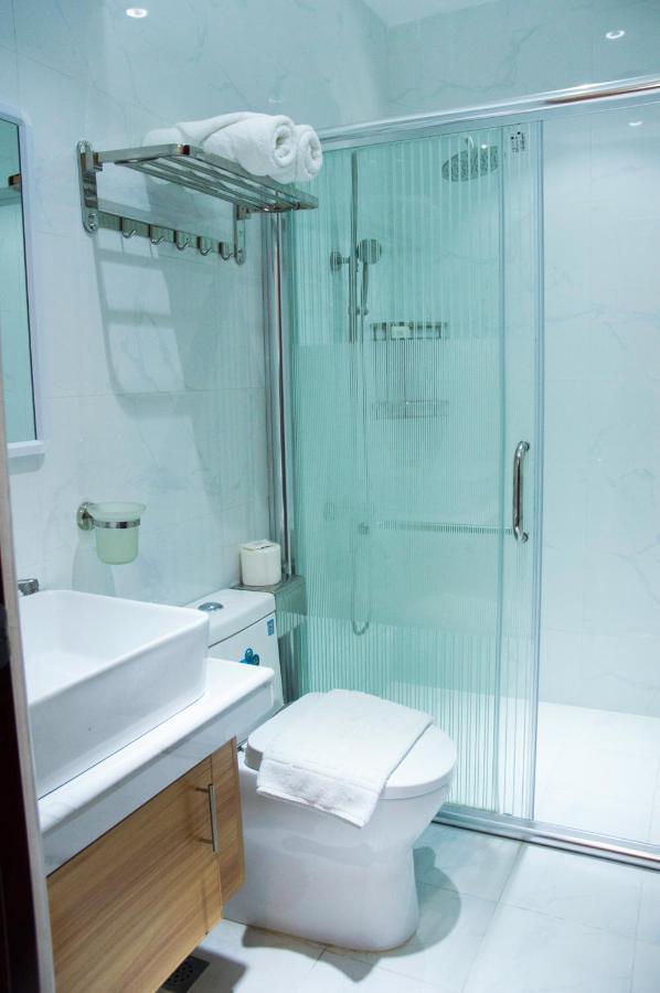Elti Suites By Bluebookers آنغلوس المظهر الخارجي الصورة