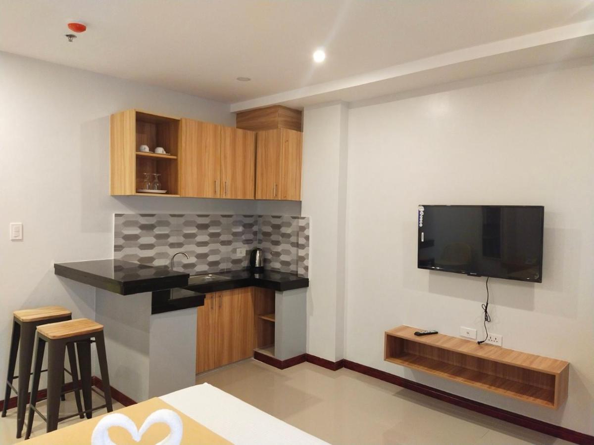 Elti Suites By Bluebookers آنغلوس المظهر الخارجي الصورة
